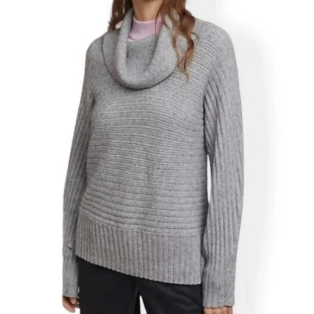 Anthropologie Moth Gray Ribbed Knit Turtleneck Sweater